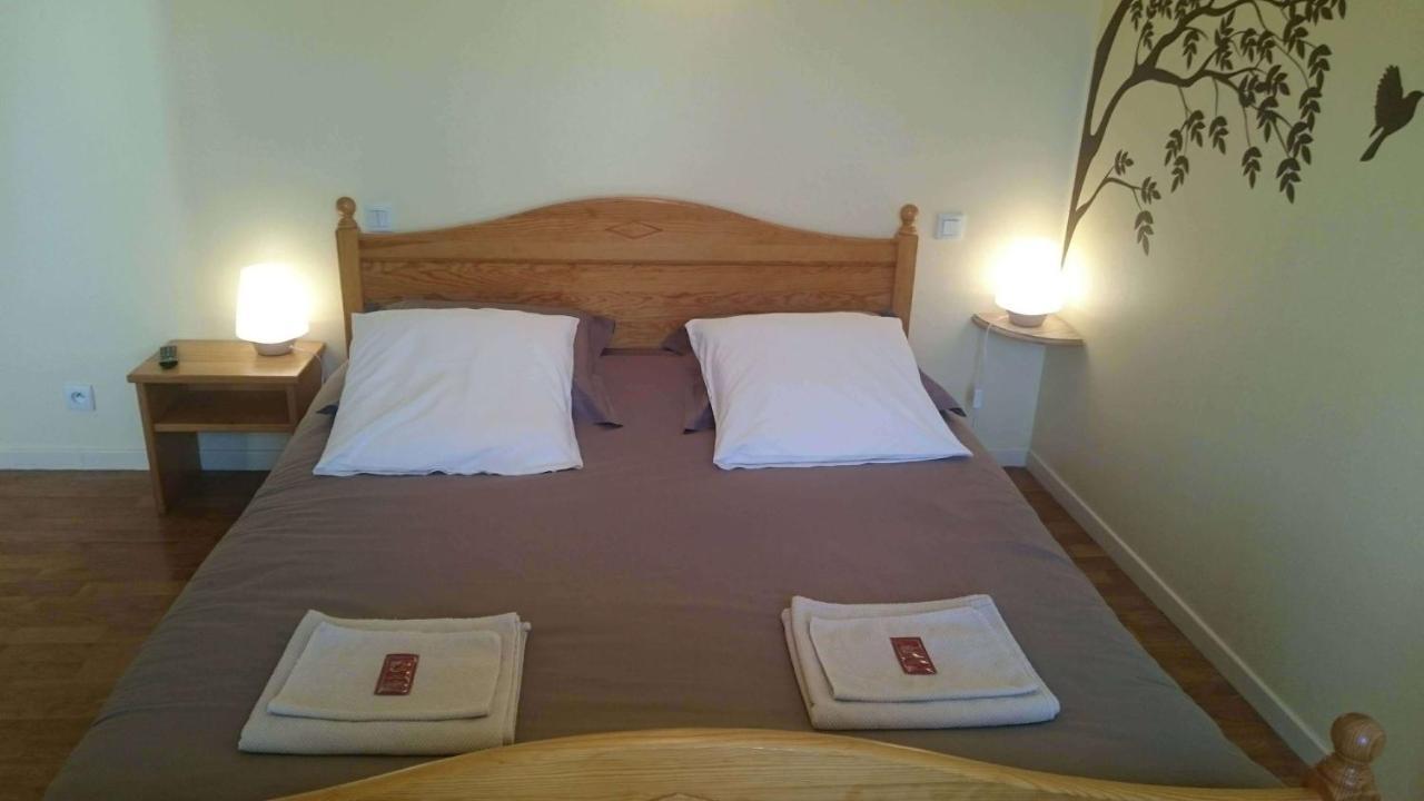 Chambres D'Hotes De L'Auberge L'Astrassadou Rézentières Екстериор снимка