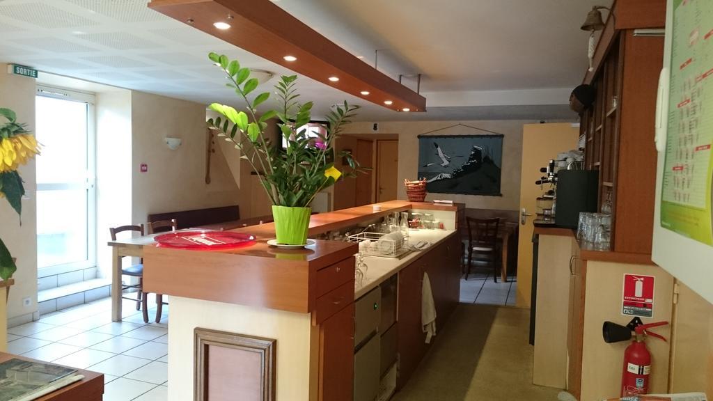 Chambres D'Hotes De L'Auberge L'Astrassadou Rézentières Екстериор снимка