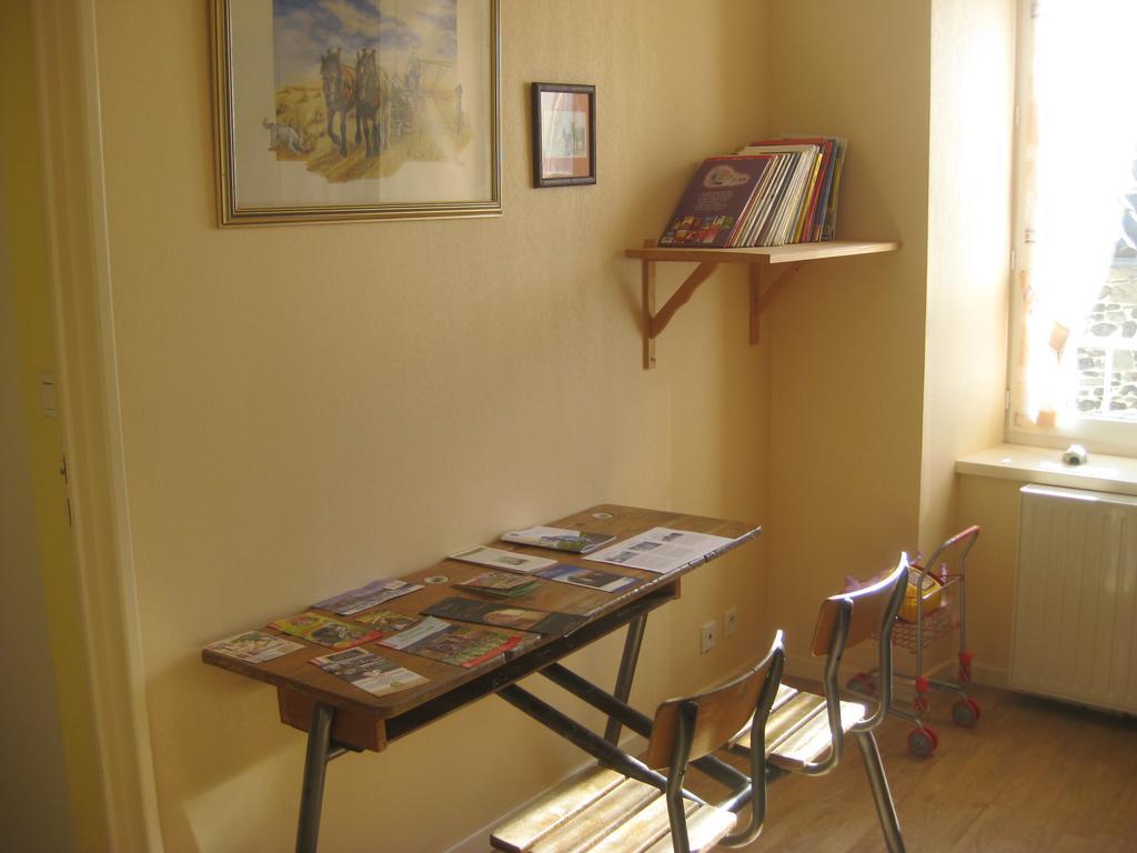 Chambres D'Hotes De L'Auberge L'Astrassadou Rézentières Екстериор снимка
